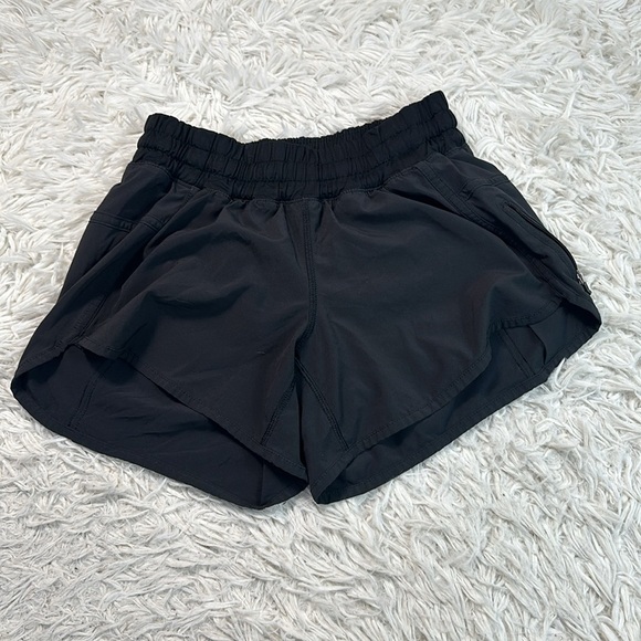 Lululemon Tracker Short III *4-way Stretch Black - Picture 1 of 5